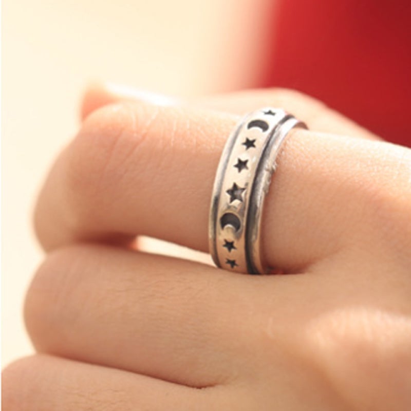 Retro Star & Moon Rotating Ring